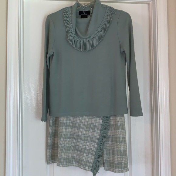 Lemmie for Nina Leonard 2 piece set: sweater and skirt, Size Small - Picture 12 of 14